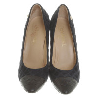 Chanel pumps pelle in blu scuro