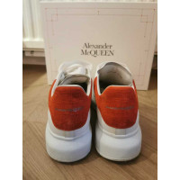 Alexander McQueen Stiefel aus Leder in Weiß