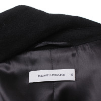 René Lezard Coat in black