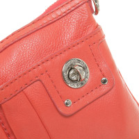 Marc Jacobs Handtasche aus Leder in Rot