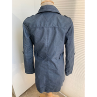 Tommy Hilfiger Jacke/Mantel aus Baumwolle in Blau