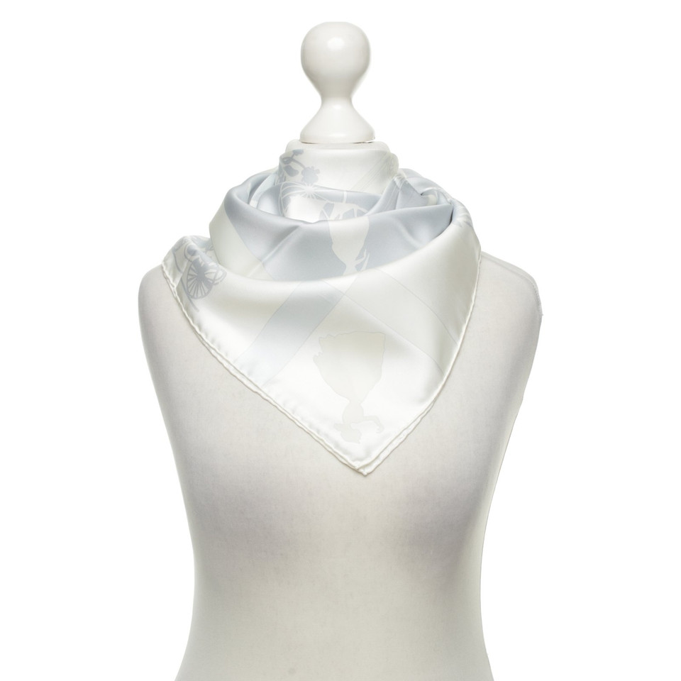 Hermès Zijden sjaal in wit / lichtblauw