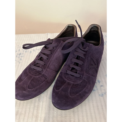 Louis Vuitton Lace-up shoes Suede in Violet