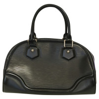 Louis Vuitton Handbag Leather in Black