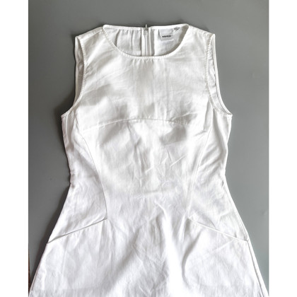 Aspesi Kleid aus Leinen in Weiß