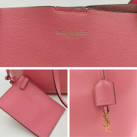 Saint Laurent Shopping Bag aus Leder in Rosa / Pink