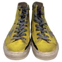 Golden Goose Sneakers in Gelb