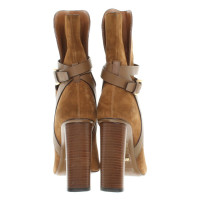 Gucci Suede ankle boots in Ocker