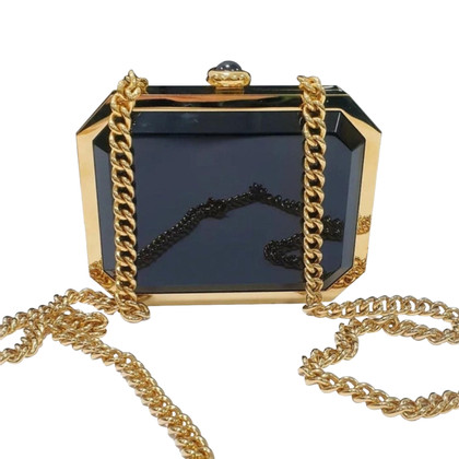 Chanel Pochette in Oro