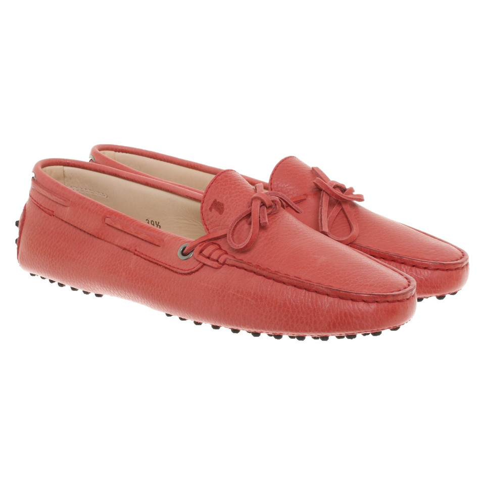 Tod's Slipper/Ballerinas aus Leder in Rot