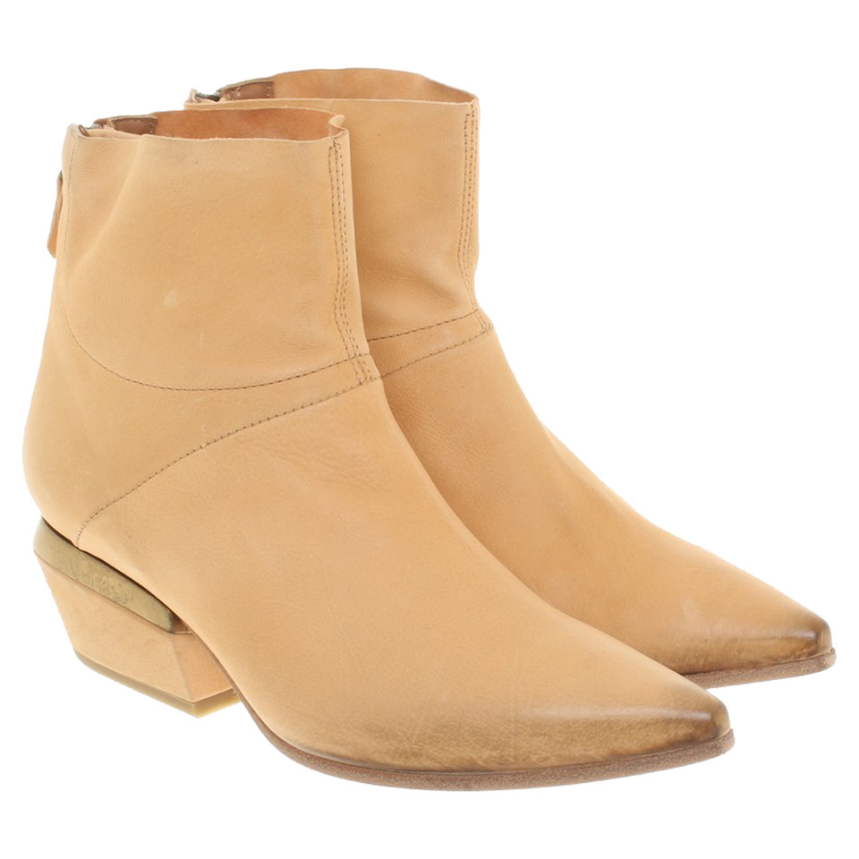 Vic Matie Leather ankle boots
