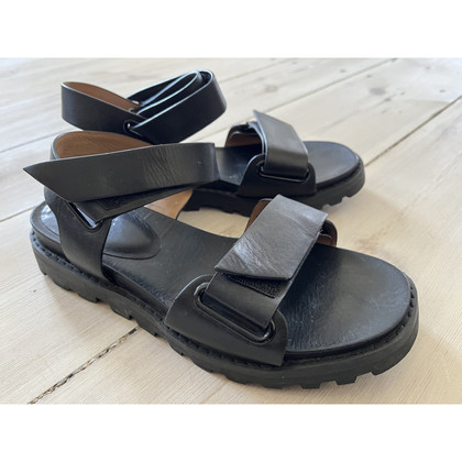 Marc Jacobs Sandals Leather in Black