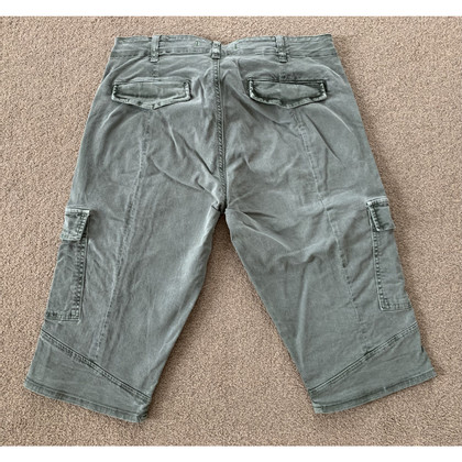 J Brand Shorts Cotton in Olive