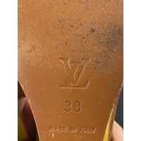 Louis Vuitton Sandali in Pelle in Giallo