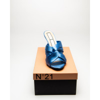 N°21 Sandales en Bleu