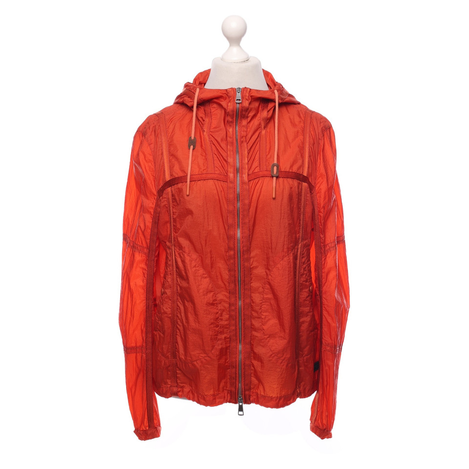 Burberry Jacke/Mantel in Rot