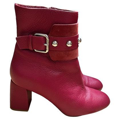 Red Valentino Ankle boots Leather in Bordeaux