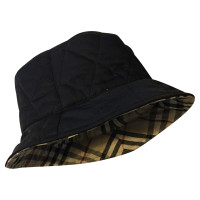 Burberry Hat/Cap in Beige