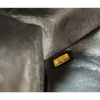 Chanel Classic Flap Bag aus Leder in Silbern