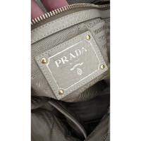 Prada Shopper Leather in Beige
