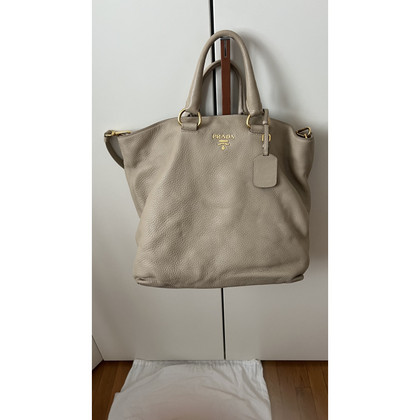 Prada Shopper in Pelle in Beige