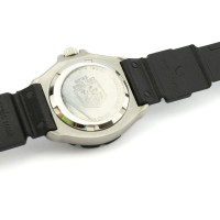 Tag Heuer Armbanduhr aus Stahl in Grau