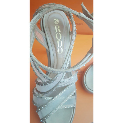 Rodo Sandals Leather in Beige
