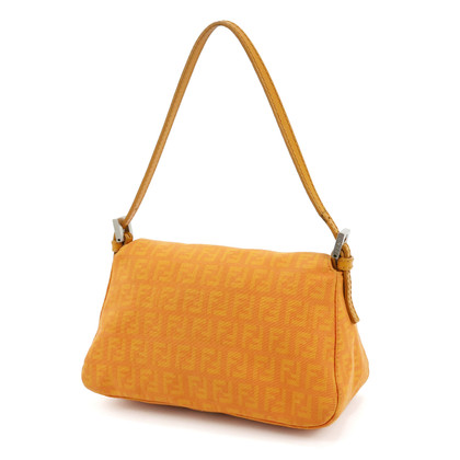 Fendi Baguette Bag in Oranje