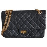 Chanel Flap Bag Leer in Grijs