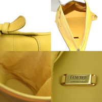 Loewe Rucksack aus Leder in Gelb