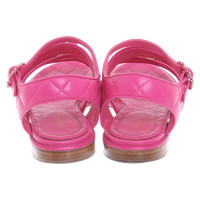 Chanel Sandals Leather in Fuchsia