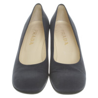 Prada Pumps in Blau