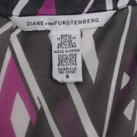 Diane Von Furstenberg Blouse with patterns