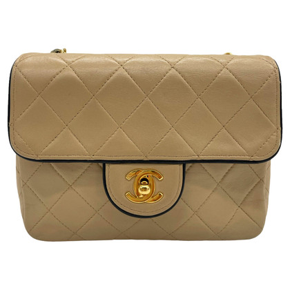 Chanel Classic Flap Bag Mini Square Leer in Beige