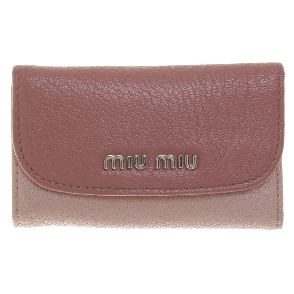 Miu Miu Key nei toni del rosa