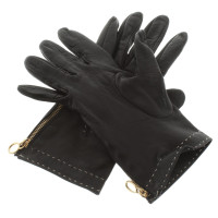 Burberry Leather gloves in black