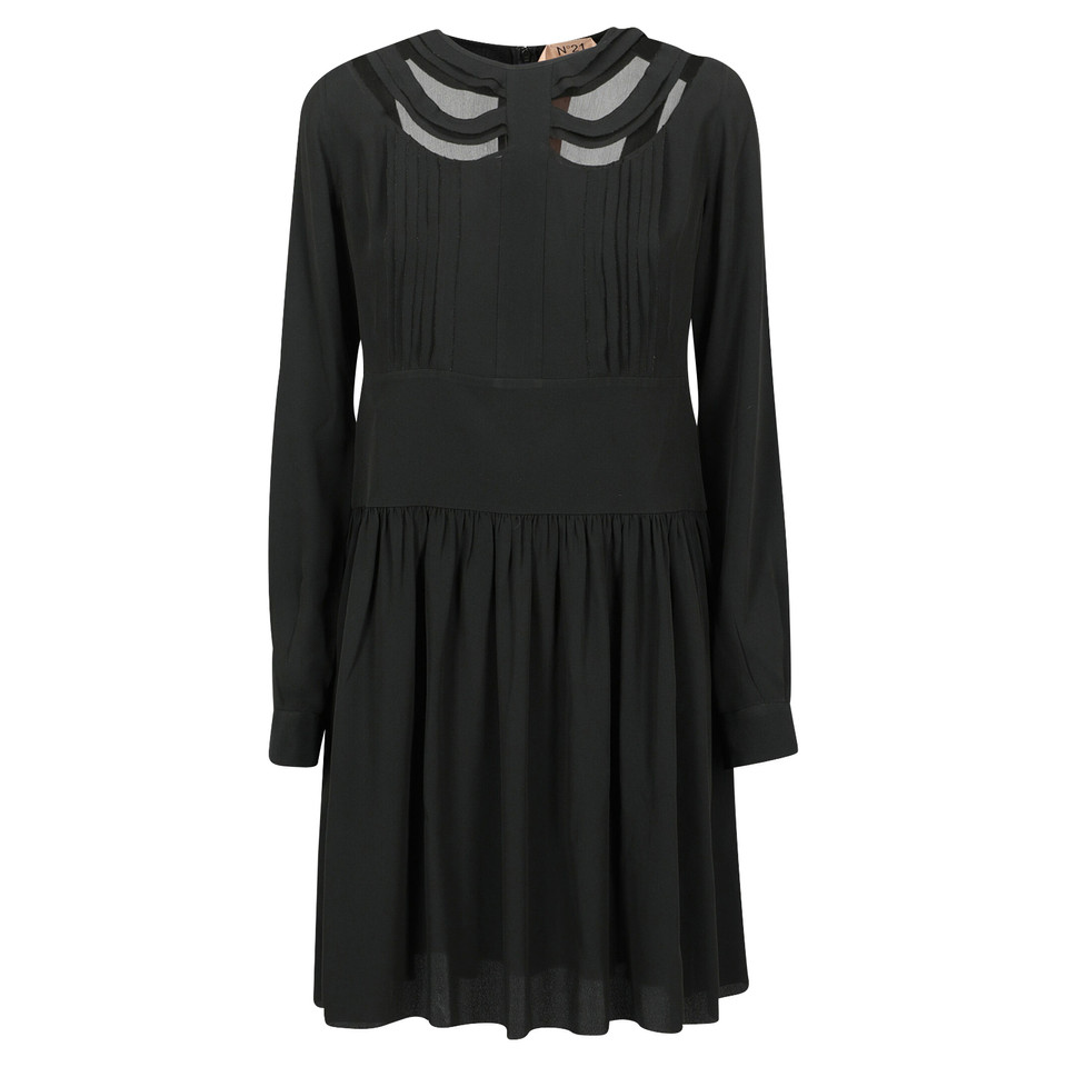 N°21 Dress in Black