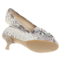 Stuart Weitzman Pumps in Reptil-Optik