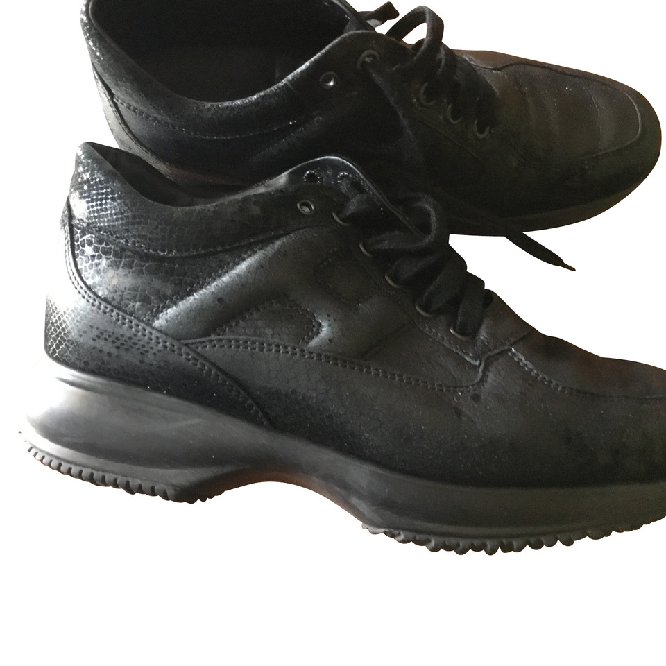 Hogan Chaussures à lacets en Cuir en Noir