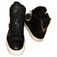 Giuseppe Zanotti Sneakers aus Leder in Schwarz