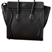 Céline Luggage Leather in Black