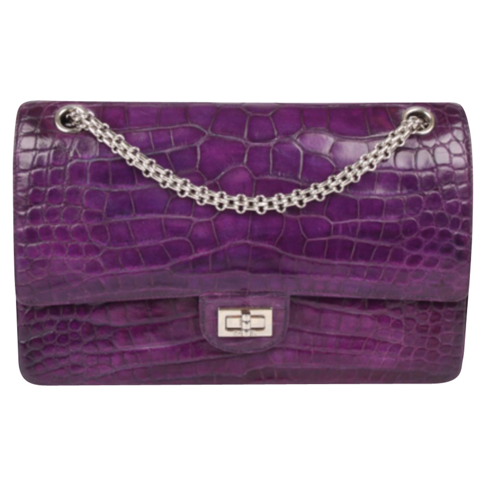 Chanel Handbag in Violet