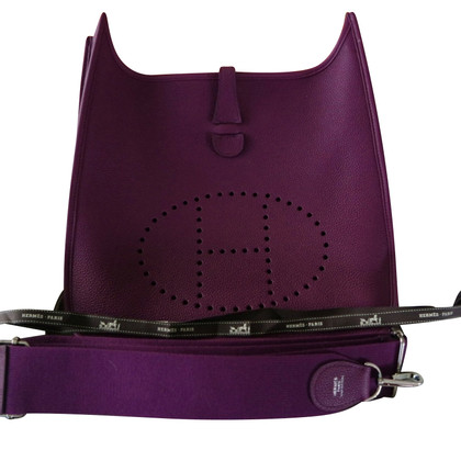 Hermès Evelyne PM 29 Leather in Violet