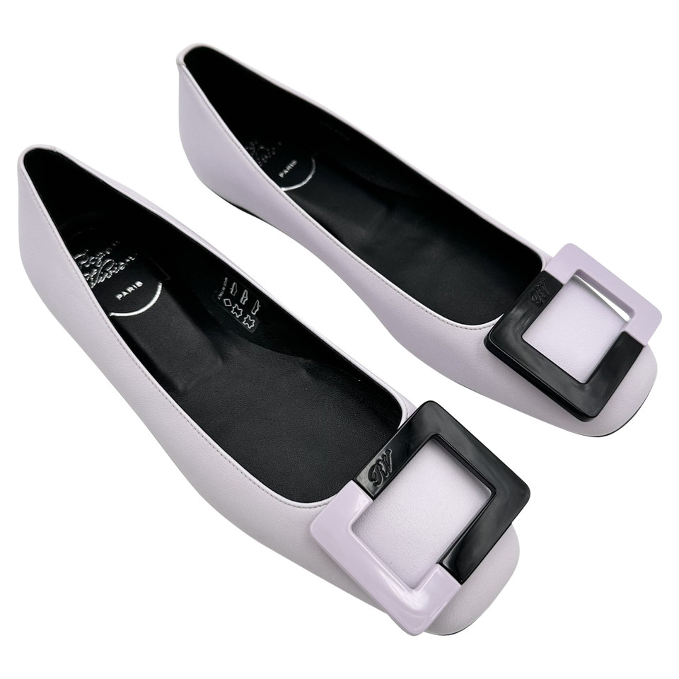 Roger Vivier Slippers/Ballerinas Leather in Violet