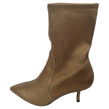 Stuart Weitzman Boots Leather in Gold