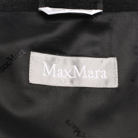 Max Mara Jacke/Mantel aus Wolle in Schwarz