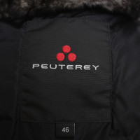 Peuterey Coat in zwart Beneden