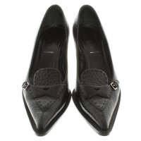 Prada Leather pumps in black