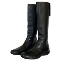 Prada Bottes en Cuir en Noir