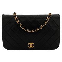 Chanel Flap Bag Leer in Zwart